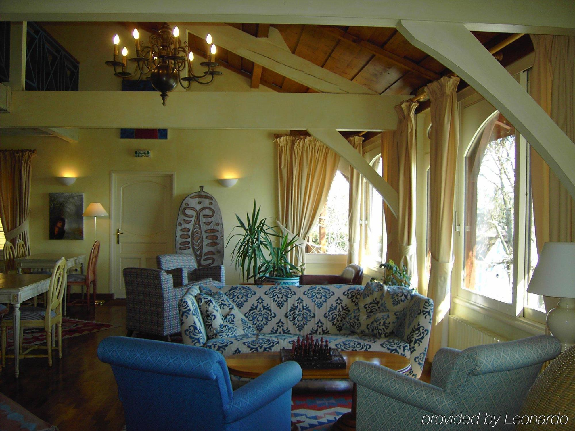 Auberge Des Chasseurs Échenevex Wnętrze zdjęcie
