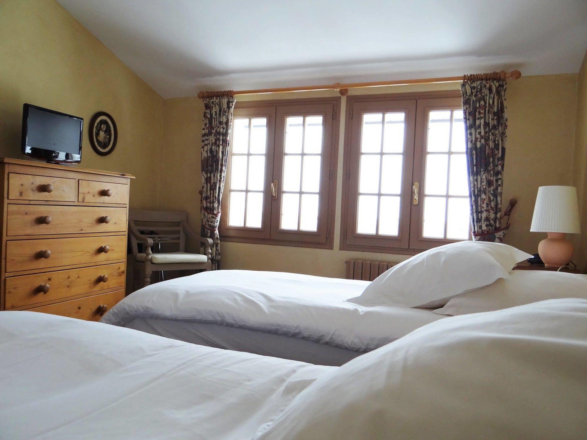Auberge Des Chasseurs Échenevex Zewnętrze zdjęcie