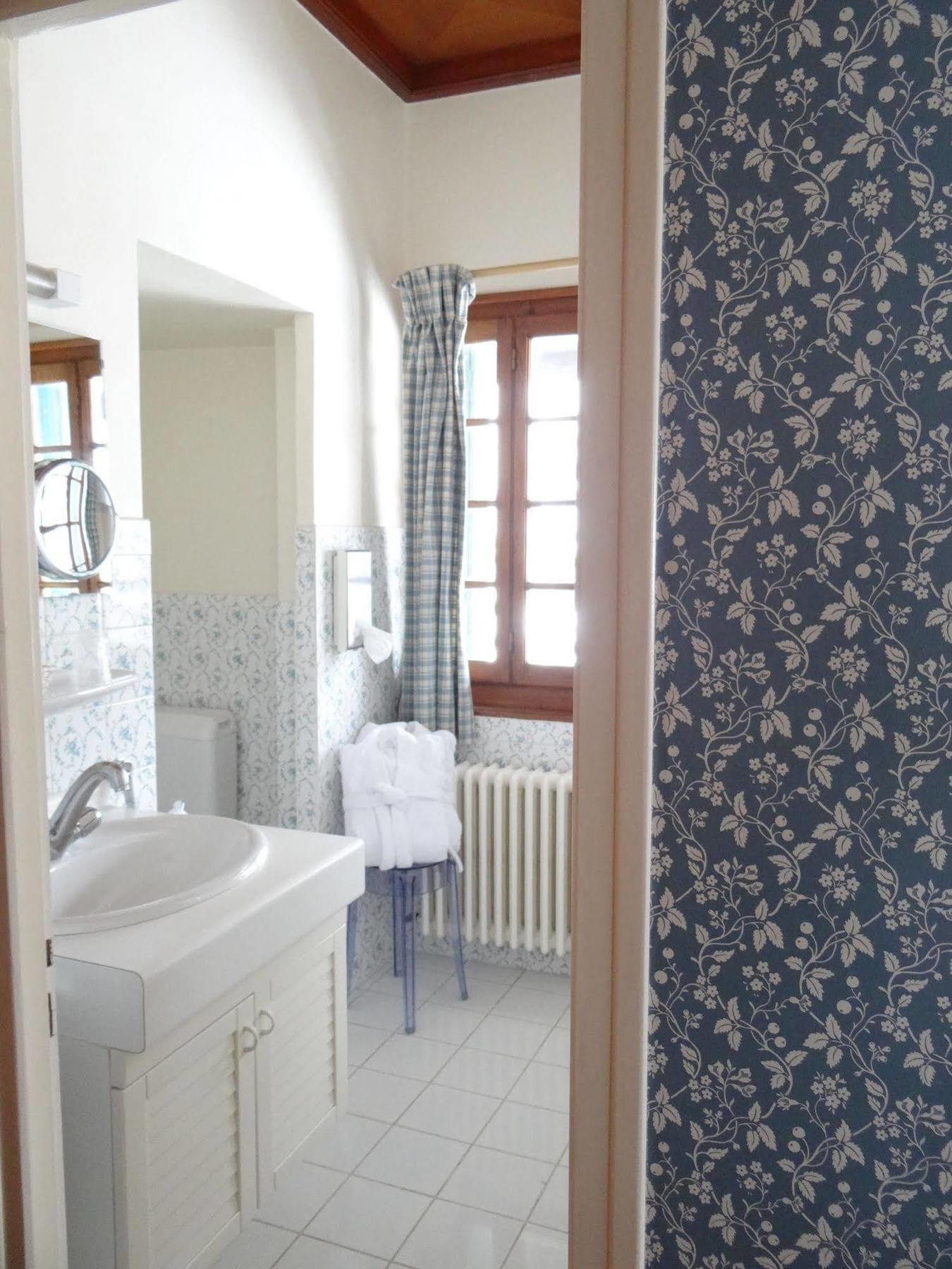Auberge Des Chasseurs Échenevex Zewnętrze zdjęcie