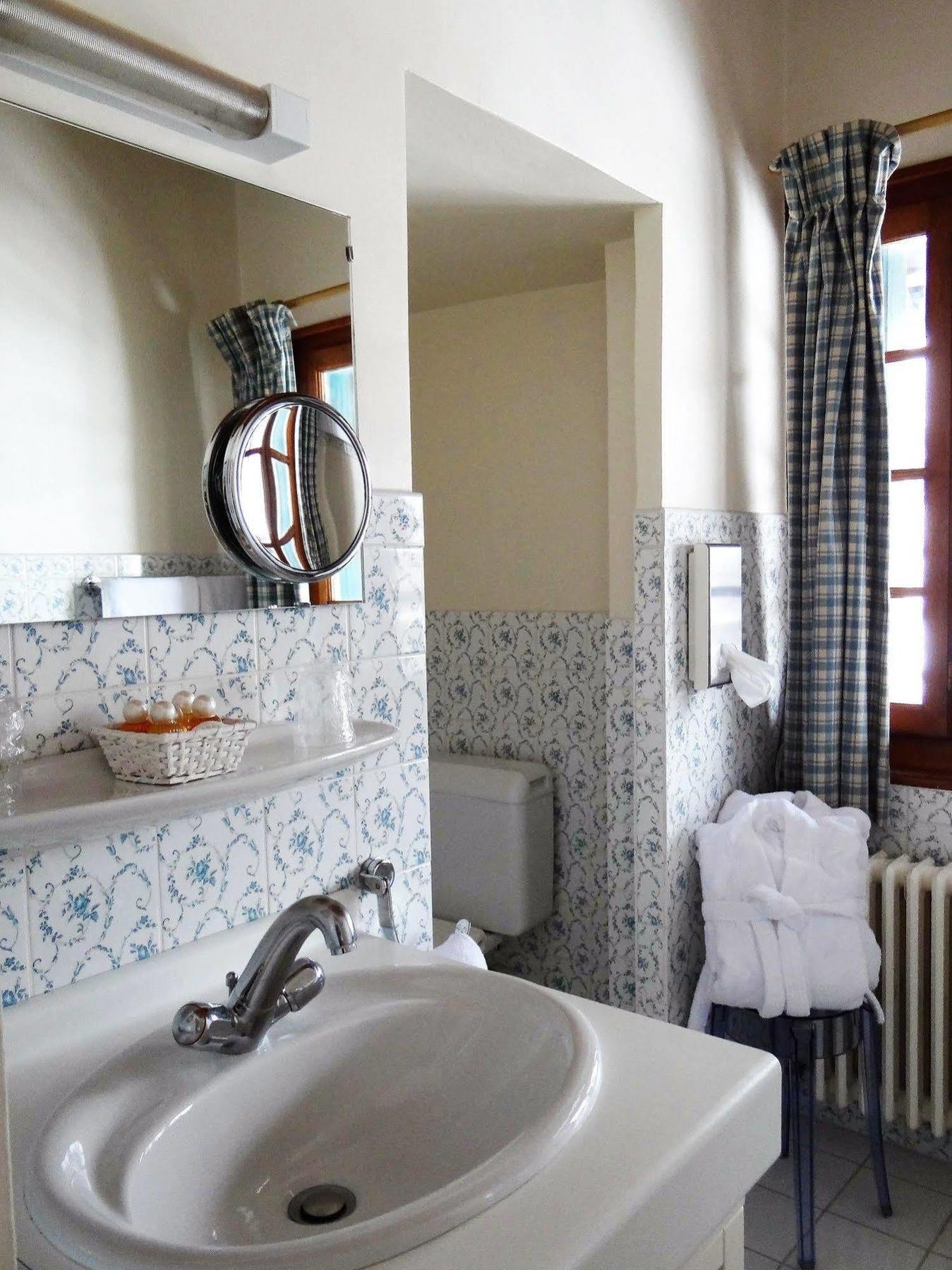 Auberge Des Chasseurs Échenevex Zewnętrze zdjęcie