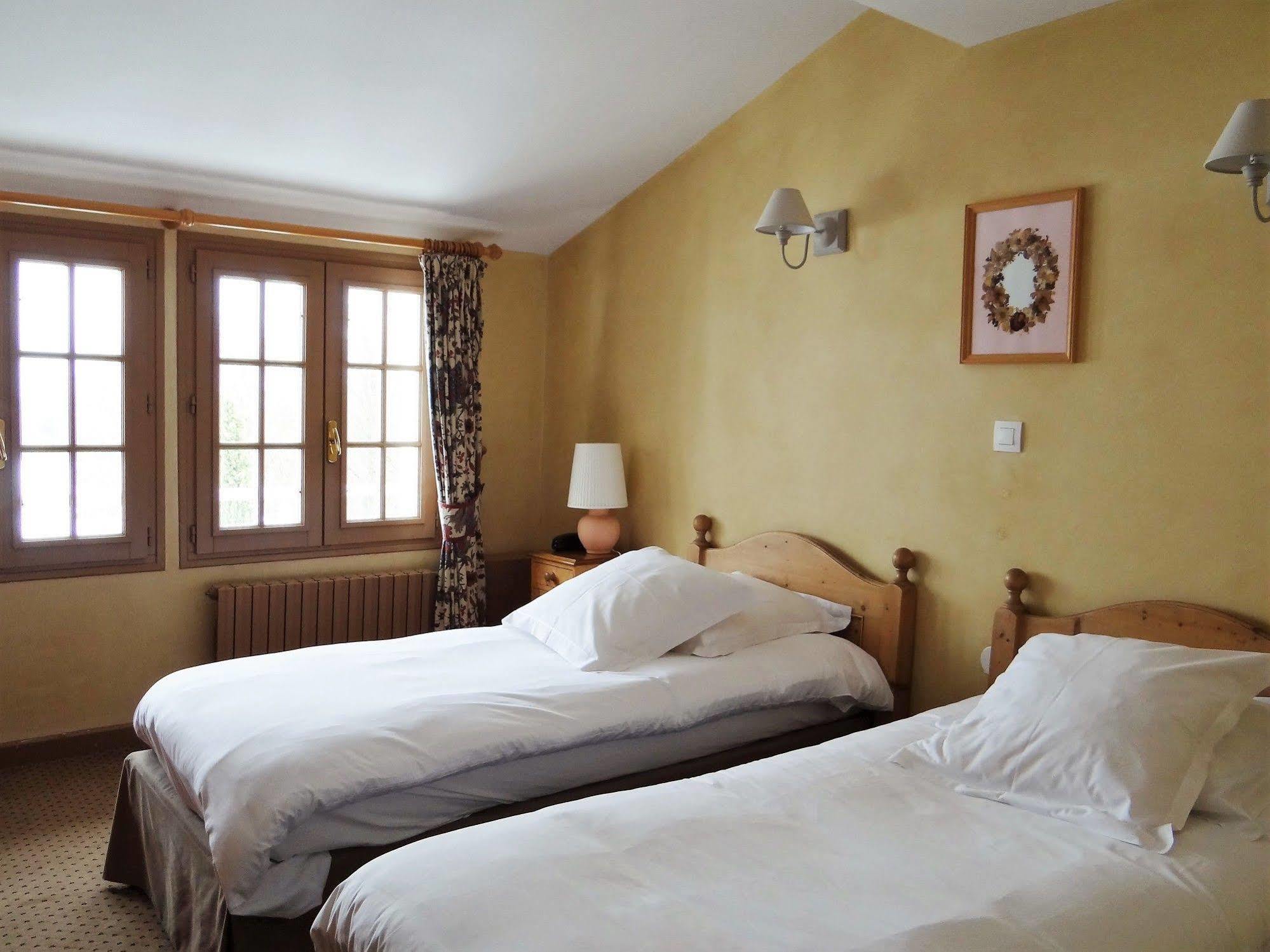 Auberge Des Chasseurs Échenevex Zewnętrze zdjęcie