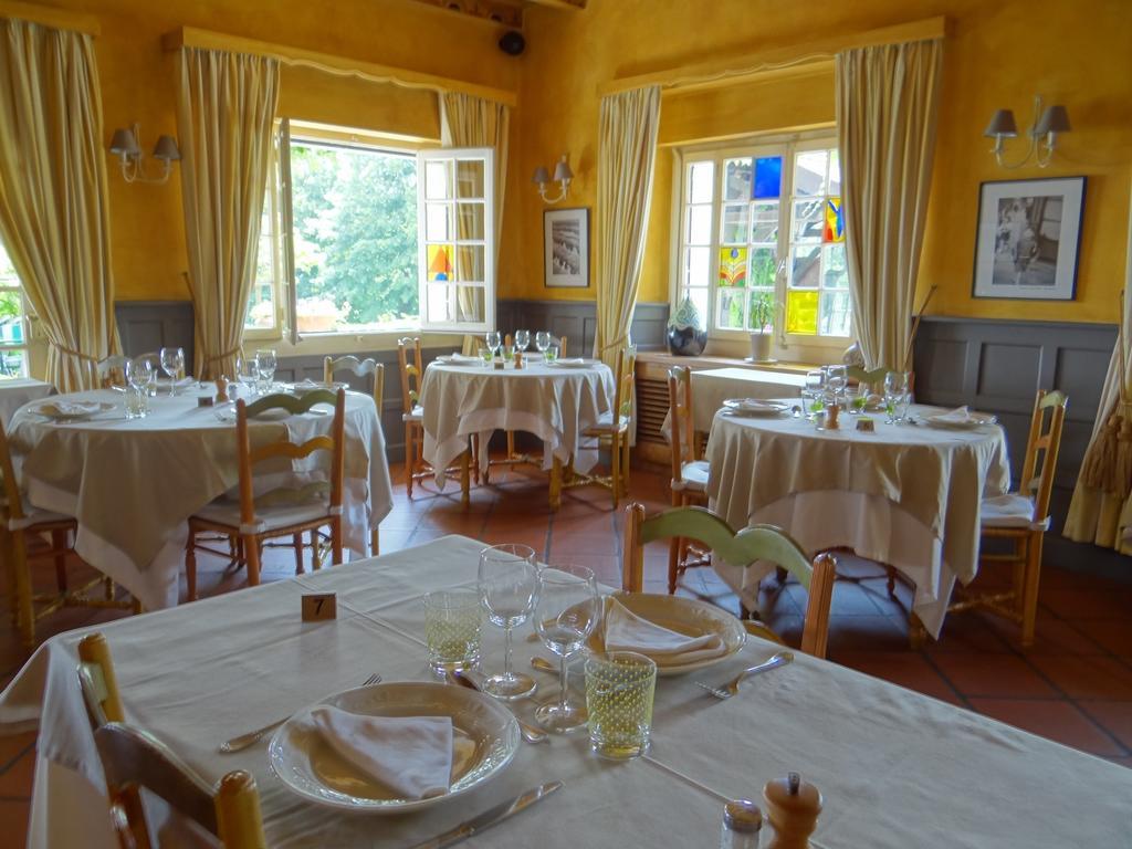 Auberge Des Chasseurs Échenevex Zewnętrze zdjęcie
