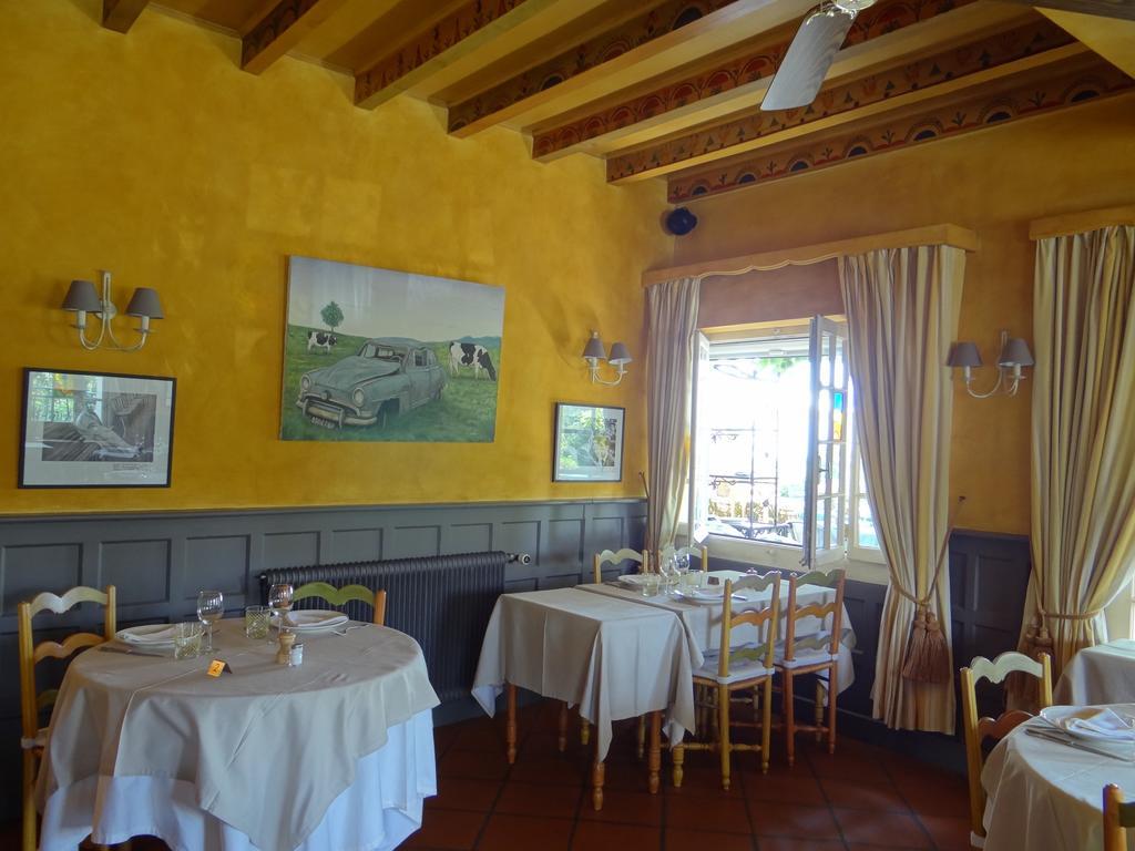 Auberge Des Chasseurs Échenevex Zewnętrze zdjęcie